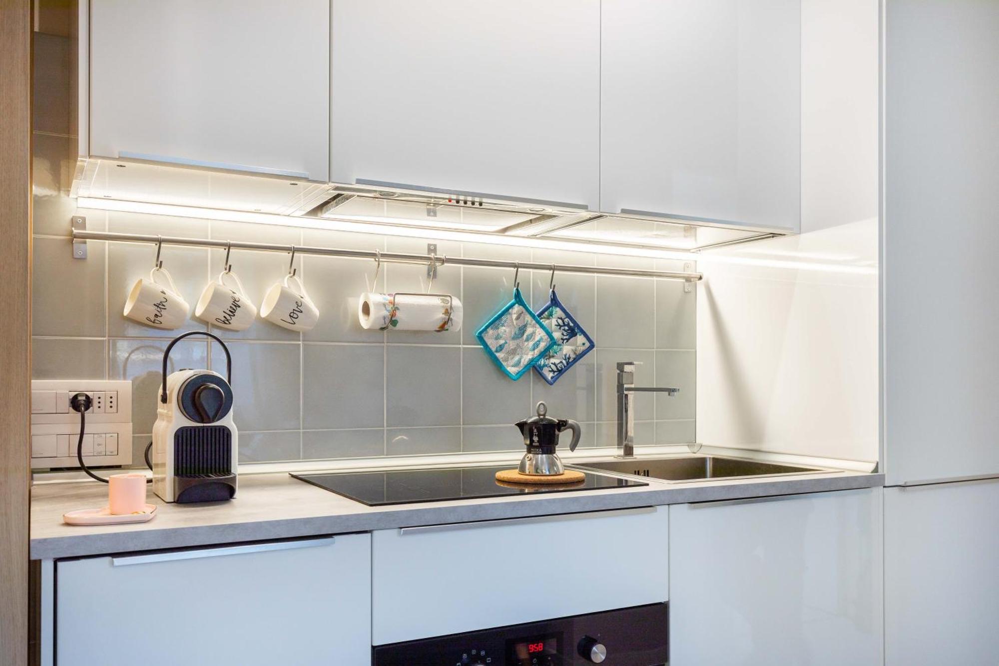 Luxury Apartment - Free Private - Parking Maestri Campionesi 16 Milano Exterior foto