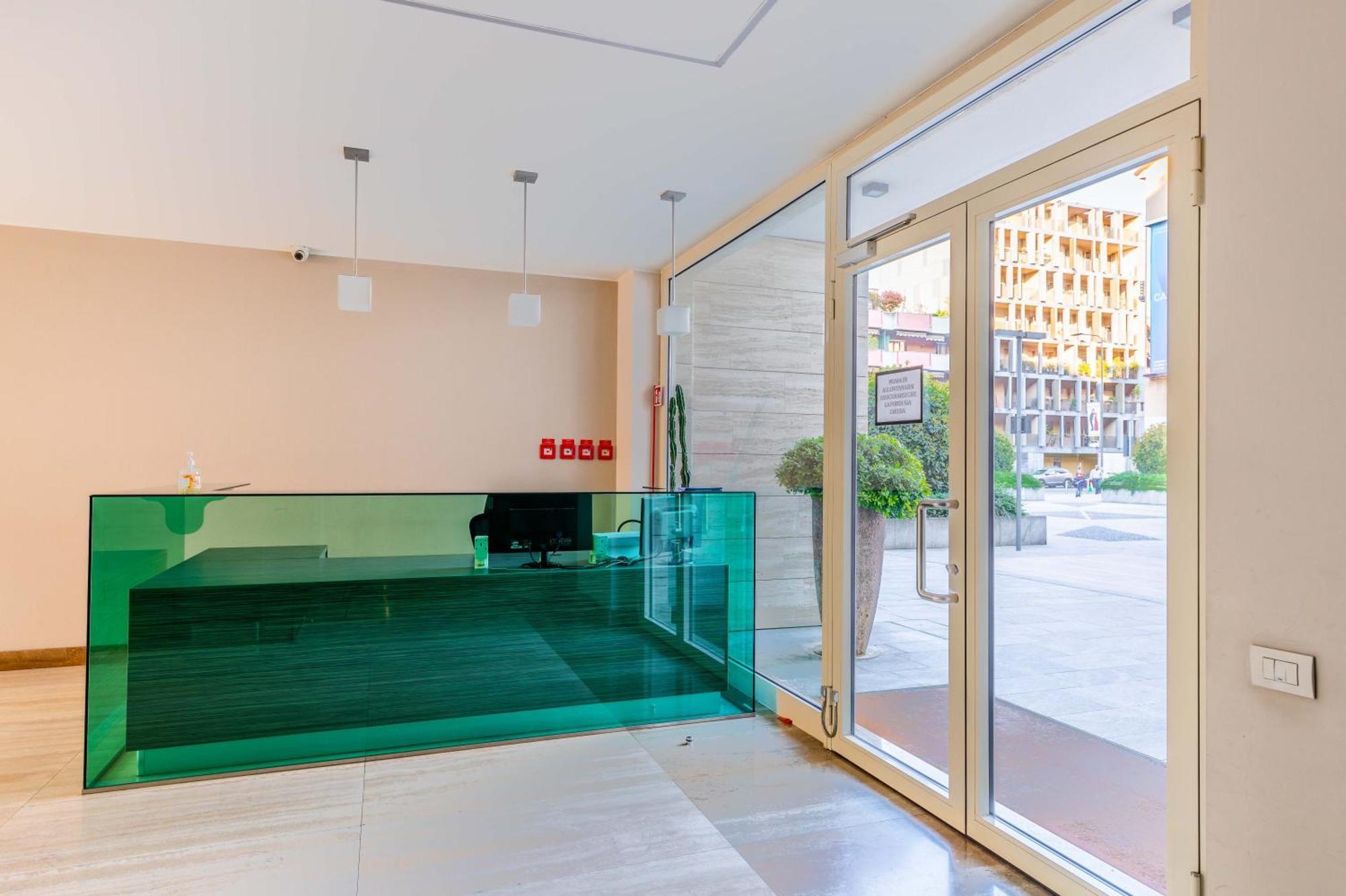 Luxury Apartment - Free Private - Parking Maestri Campionesi 16 Milano Exterior foto